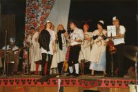 1982-01-10 Doe mer wa show 9 CV de Batmutsen 34 1982-01-10 Doe mer wa show 9 CV de Batmutsen 34